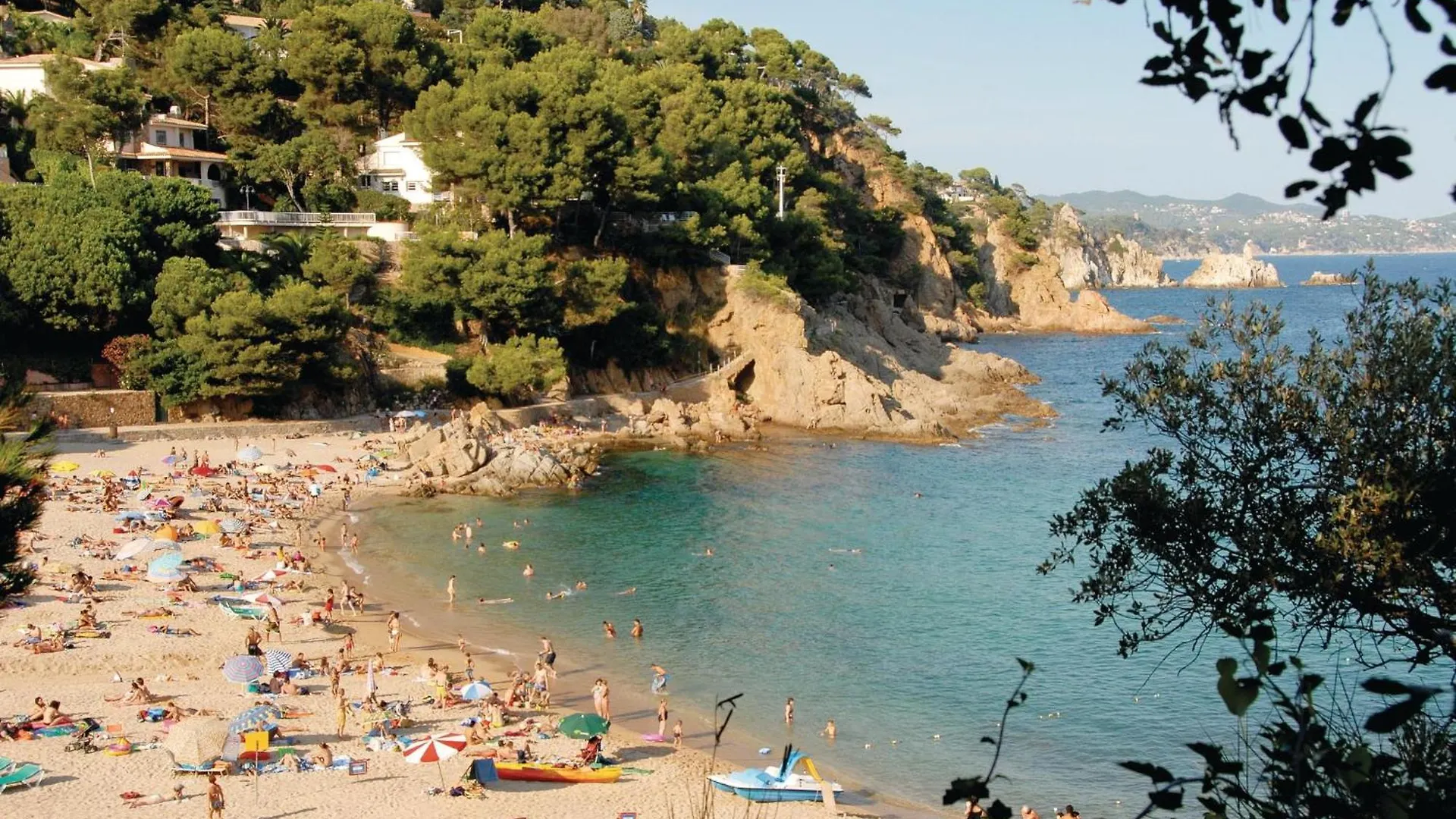 Awesome Apartment In Blanes With Kitchen